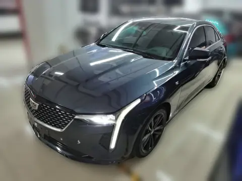 Cadillac CT4 2021