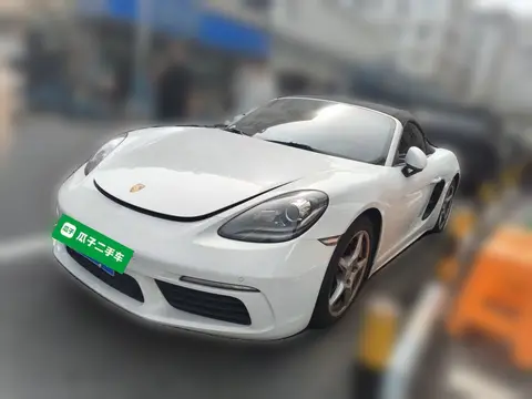 Porsche 718 2016