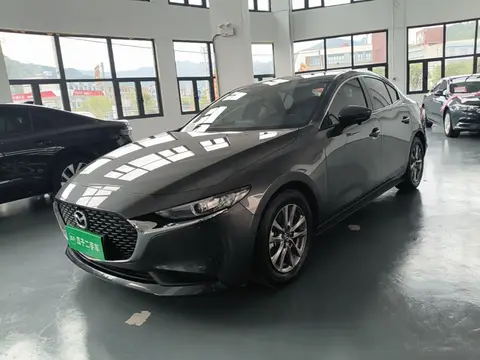 Mazda 3 Axela 2023