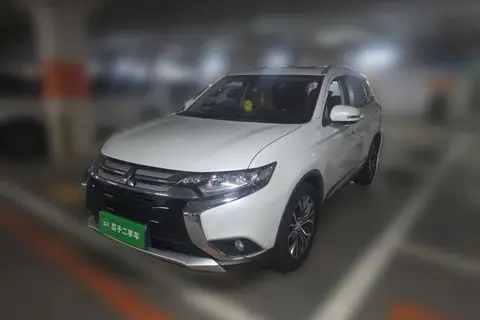 Mitsubishi Outlander 2017