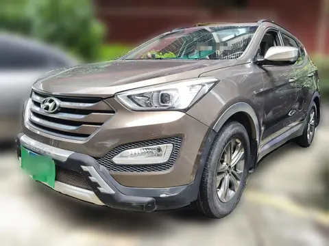 Hyundai Santa Fe 2014