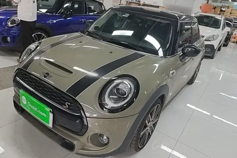 MINI MINI 2019