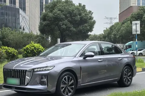 Hongqi H5 PHEV 2025