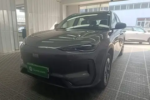 Geely E5 2025