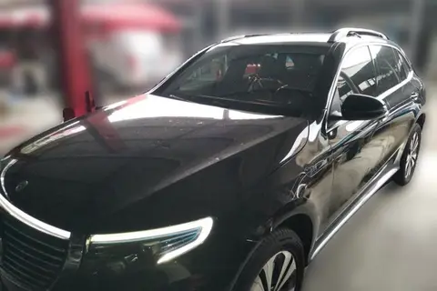 Mercedes-Benz EQC 2021