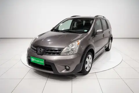 Nissan Livina 2012
