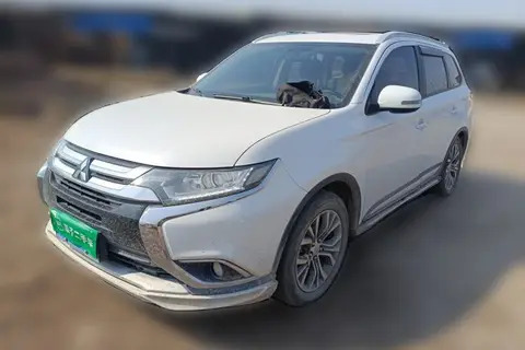 Mitsubishi Outlander 2018