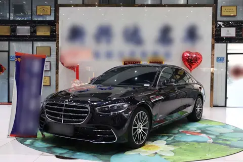 Mercedes-Benz S-Class 2022