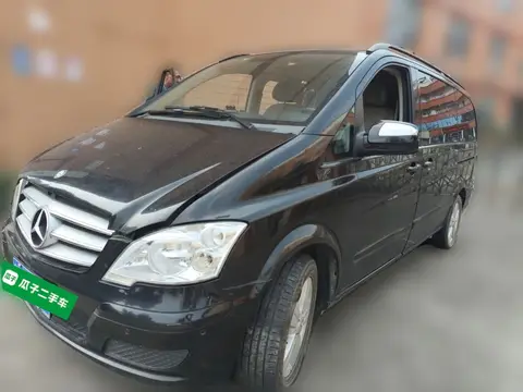 Mercedes-Benz Viano 2013