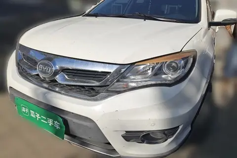 BYD S7 2015
