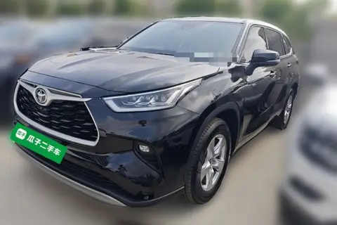 Toyota Highlander 2025