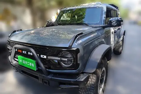Ford Bronco 2024