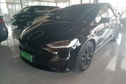Tesla Model X 2023