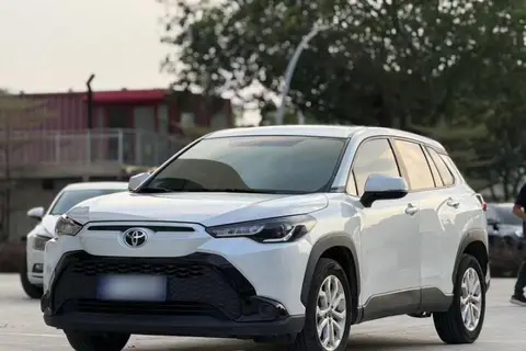 Toyota FRONTLANDER 2023