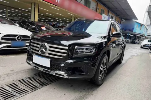 Mercedes-Benz GLB 2024