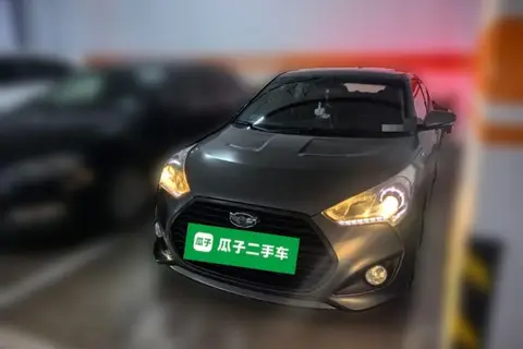Hyundai Veloster 2013