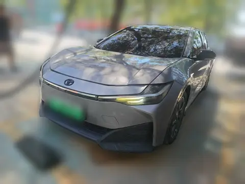 Toyota bZ3 2023