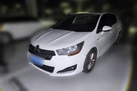 Citroën C4L 2015