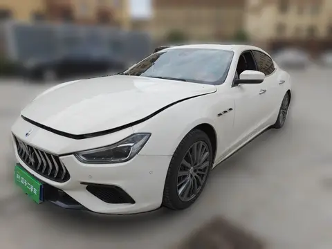 Maserati Ghibli 2022