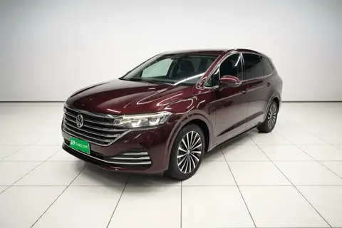 Volkswagen Viloran 2020