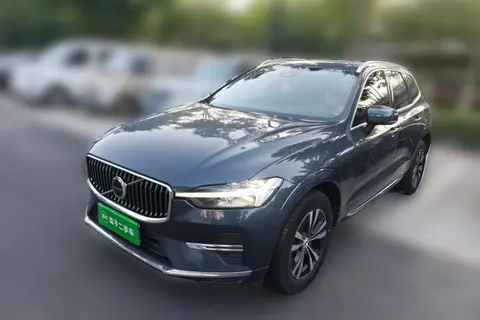 Volvo XC60 2022