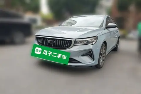 Geely Emgrand 2023