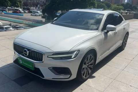 Volvo S60 2021