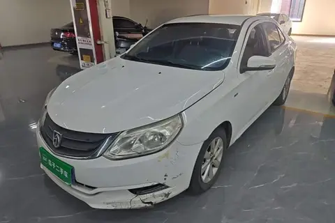 Baojun 630 2015