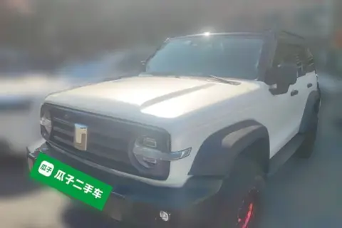 TANK 300 2021