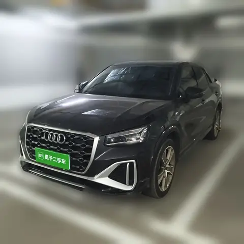 Audi Q2L 2021