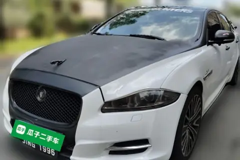 Jaguar XJ 2012