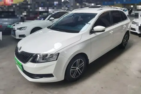 Skoda Rapid Spaceback 2018