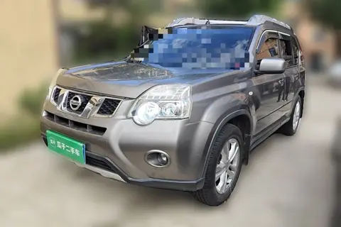 Nissan X-Trail 2012