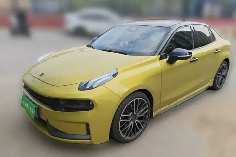 Lynk & Co 03 2020