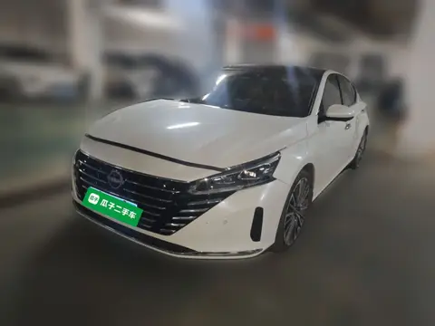 Nissan Teana 2022