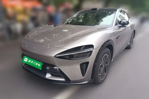 Xiaomi YU7 2025