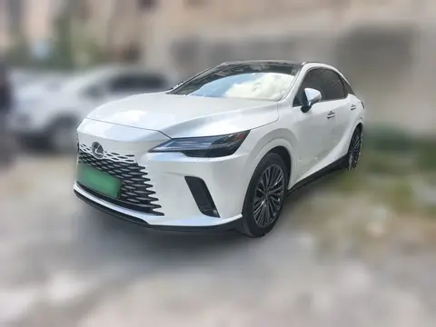 Lexus RX 2025
