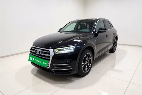 Audi Q5L 2019