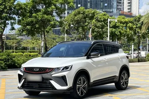 Geely Coolray 2022