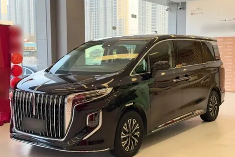 Hongqi HQ9 PHEV 2024