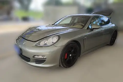 Porsche Panamera 2012