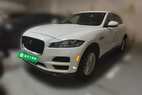 Jaguar F-PACE 2018