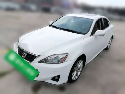 Lexus IS 2012