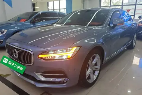 Volvo S90 2017