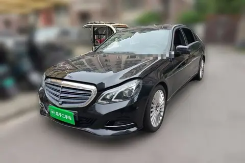 Mercedes-Benz E-Class 2013