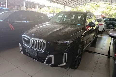 BMW X5 2025