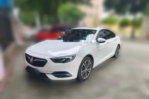Buick Regal 2018
