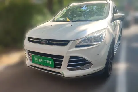 Ford Kuga 2015