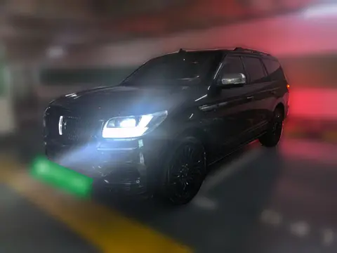 Lincoln Navigator 2020