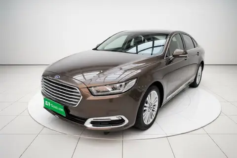 Ford Taurus 2017